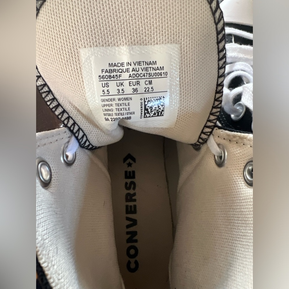 Platform Converse - image 6